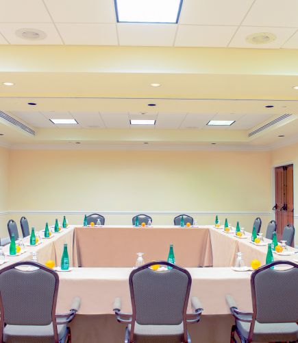 Meeting setup in the silver sand dollar room