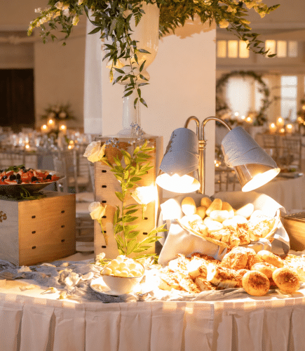 Lodge Buffet