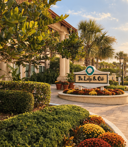 Lodge Autumn