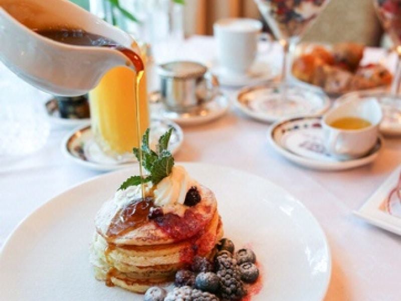 pancakes and maple syrup