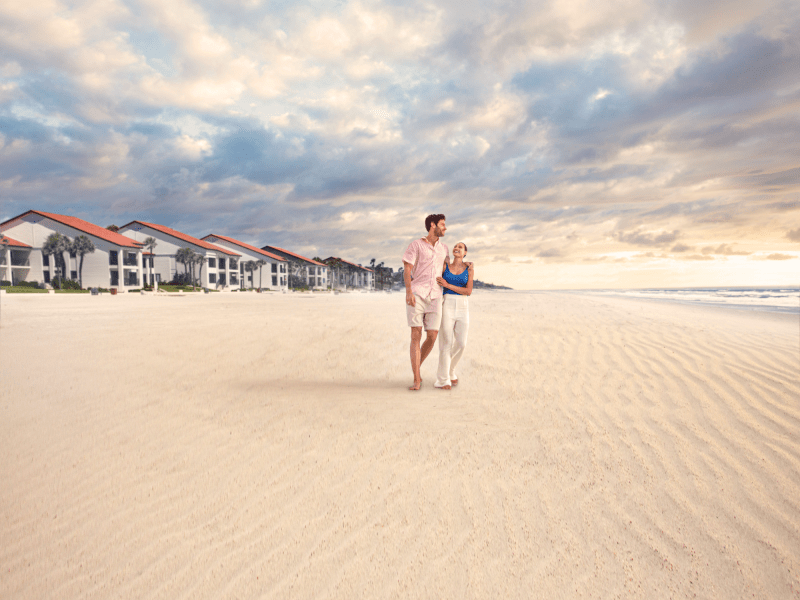 Guests on Ponte Vedra Beach