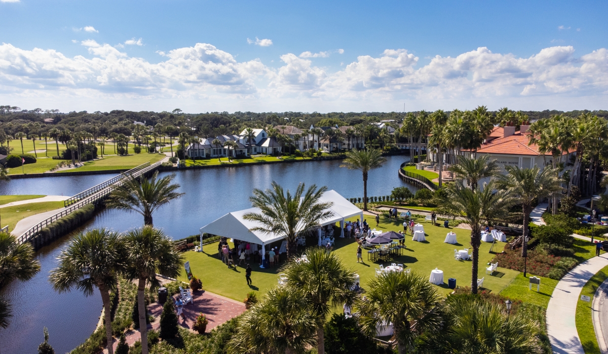 Croquet Lawn, meetings