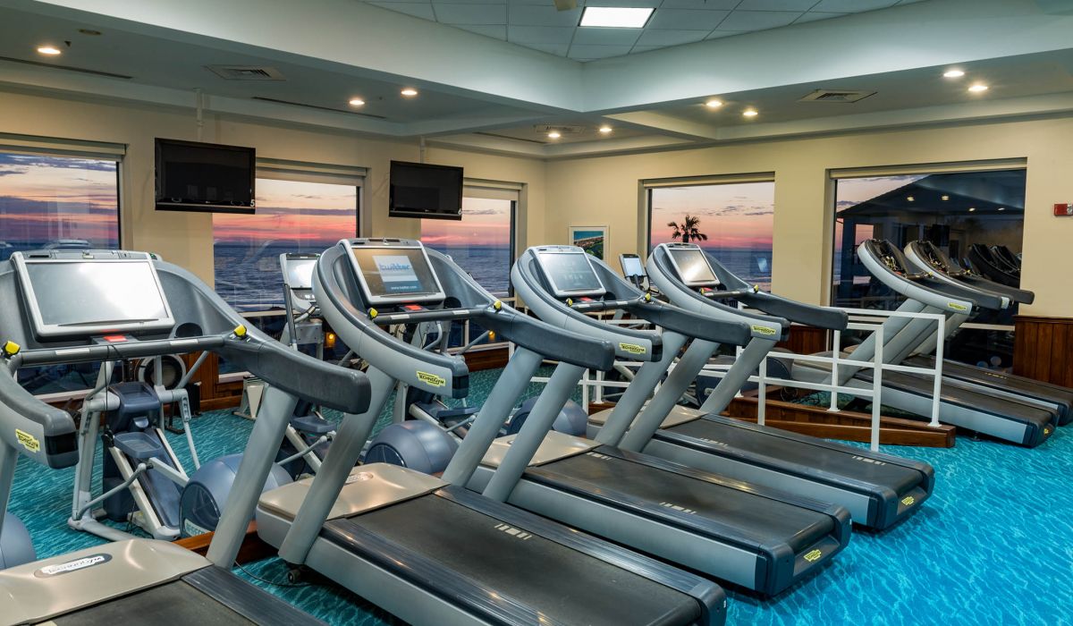 treadmills in resort gym