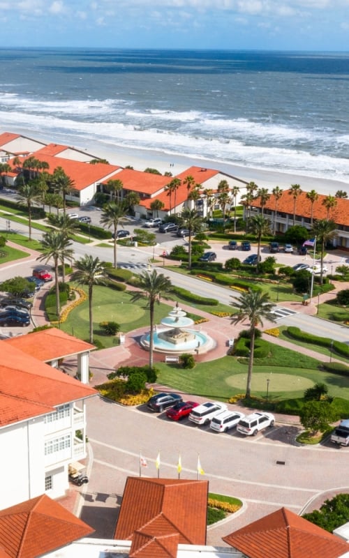 Ponte Vedra Inn & Club shore line