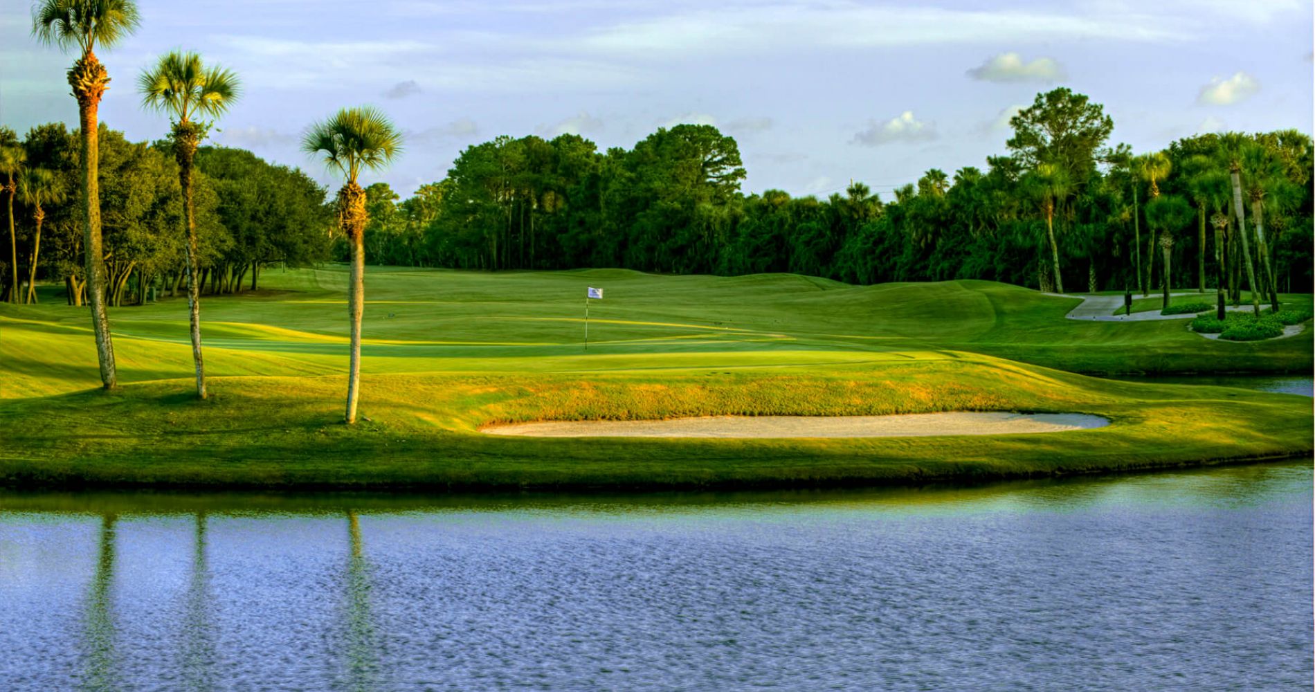 Lagoon 14