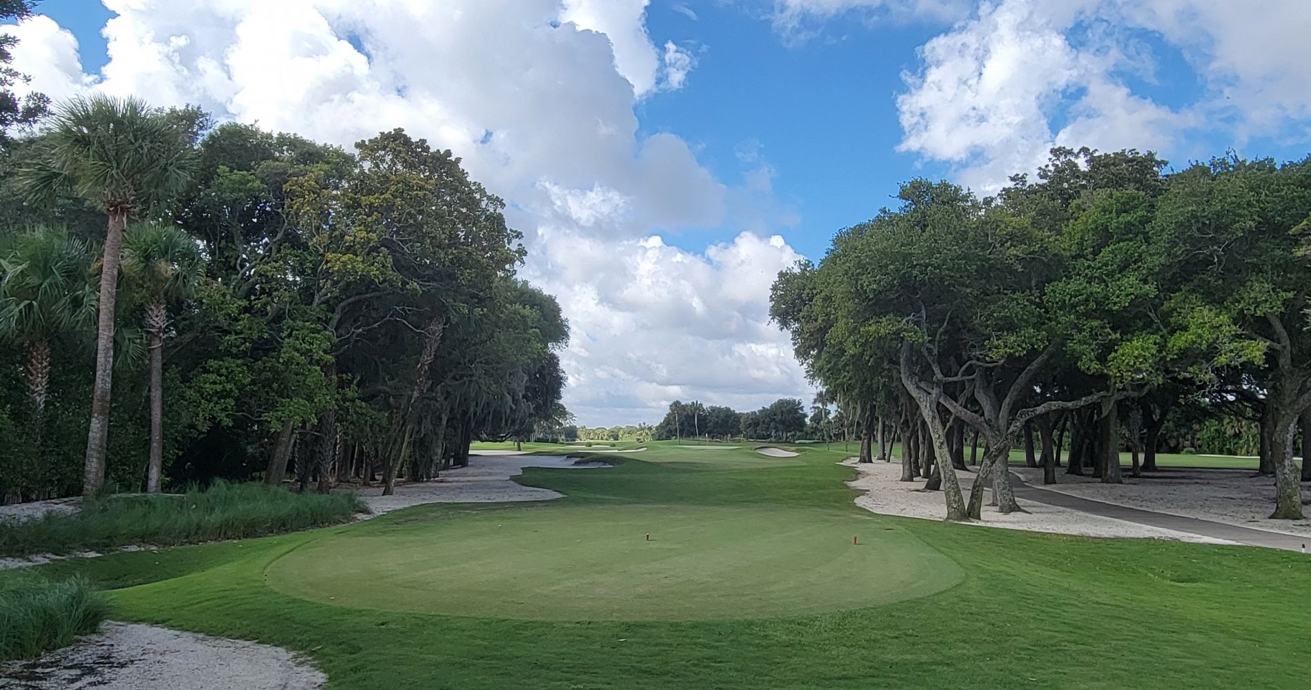 Lagoon 17