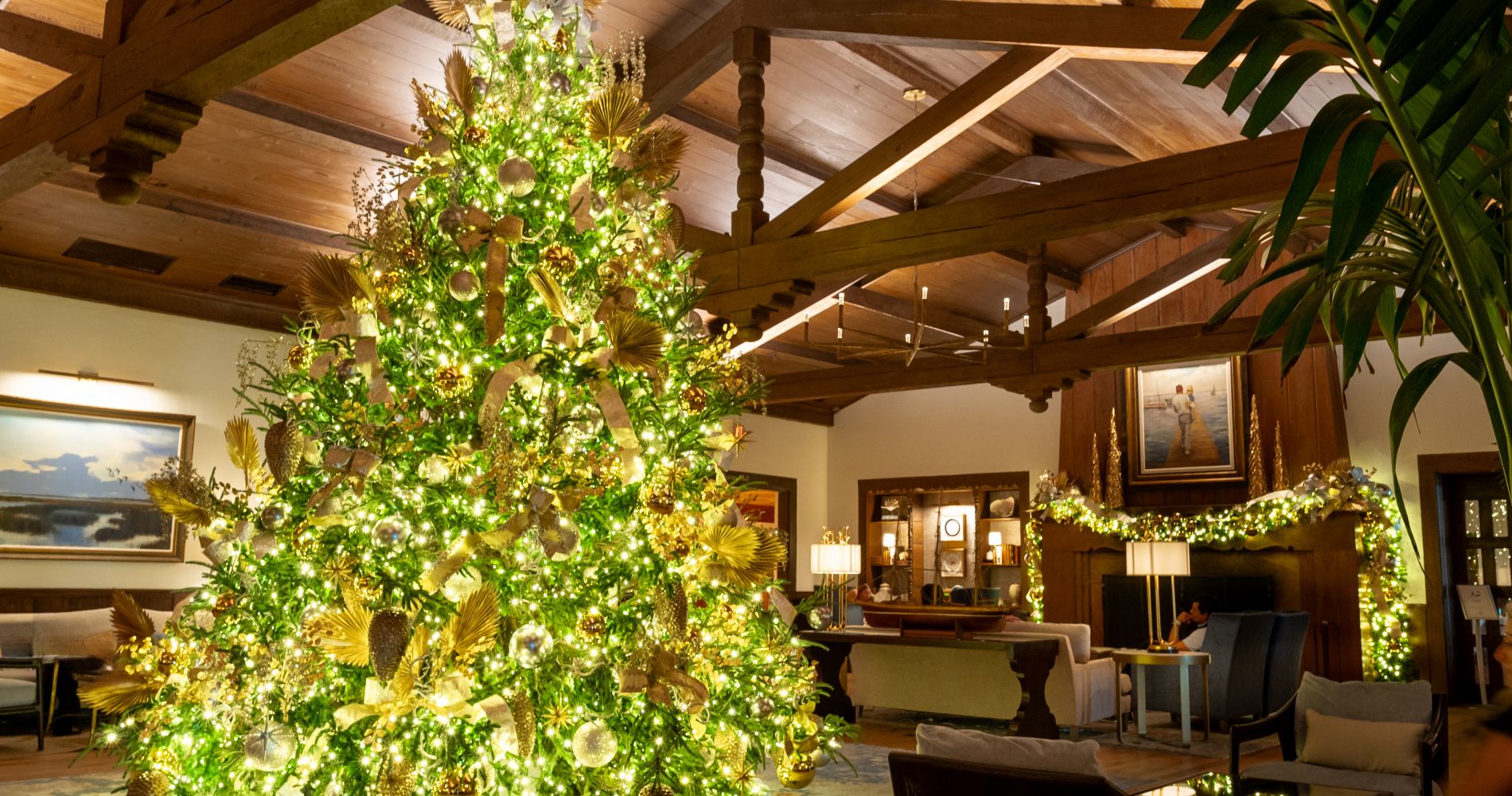 2023 Christmas Tree at our North Florida Beach Resort