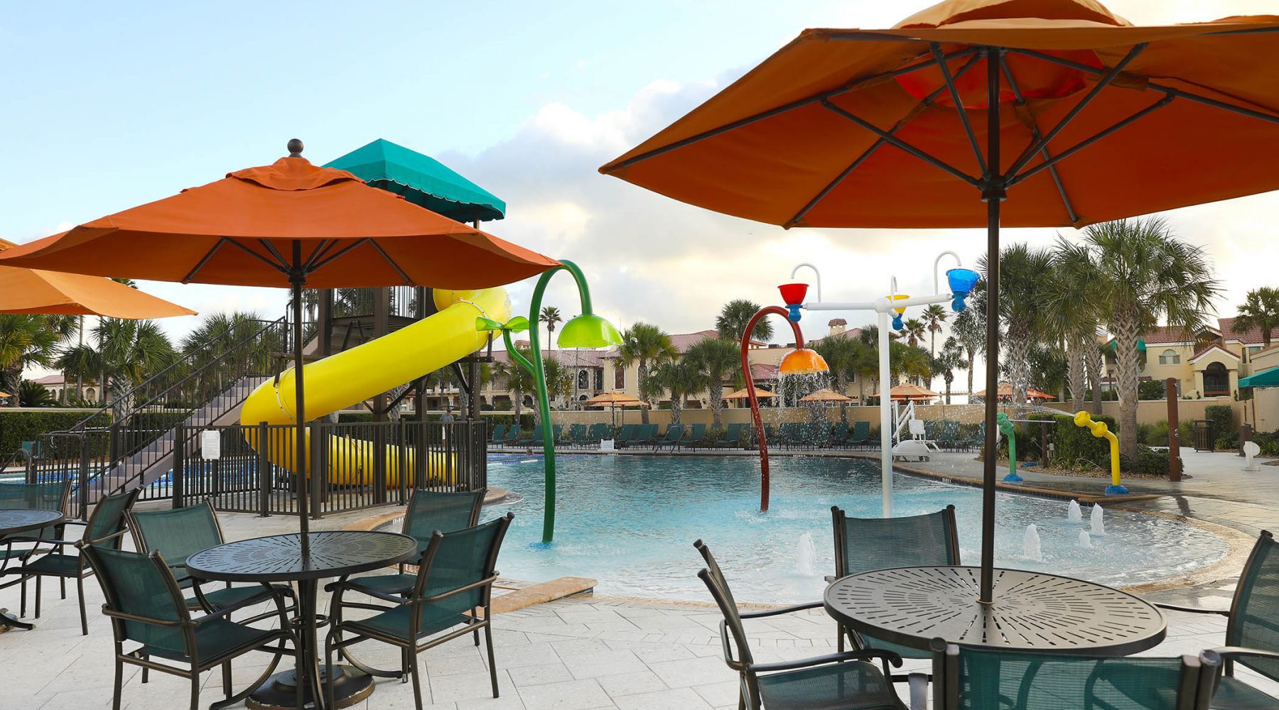 Outdoor family pool at the Lodge